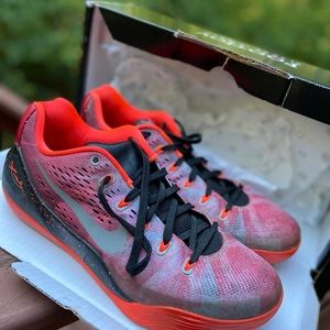 Nike “Kyrie”’s